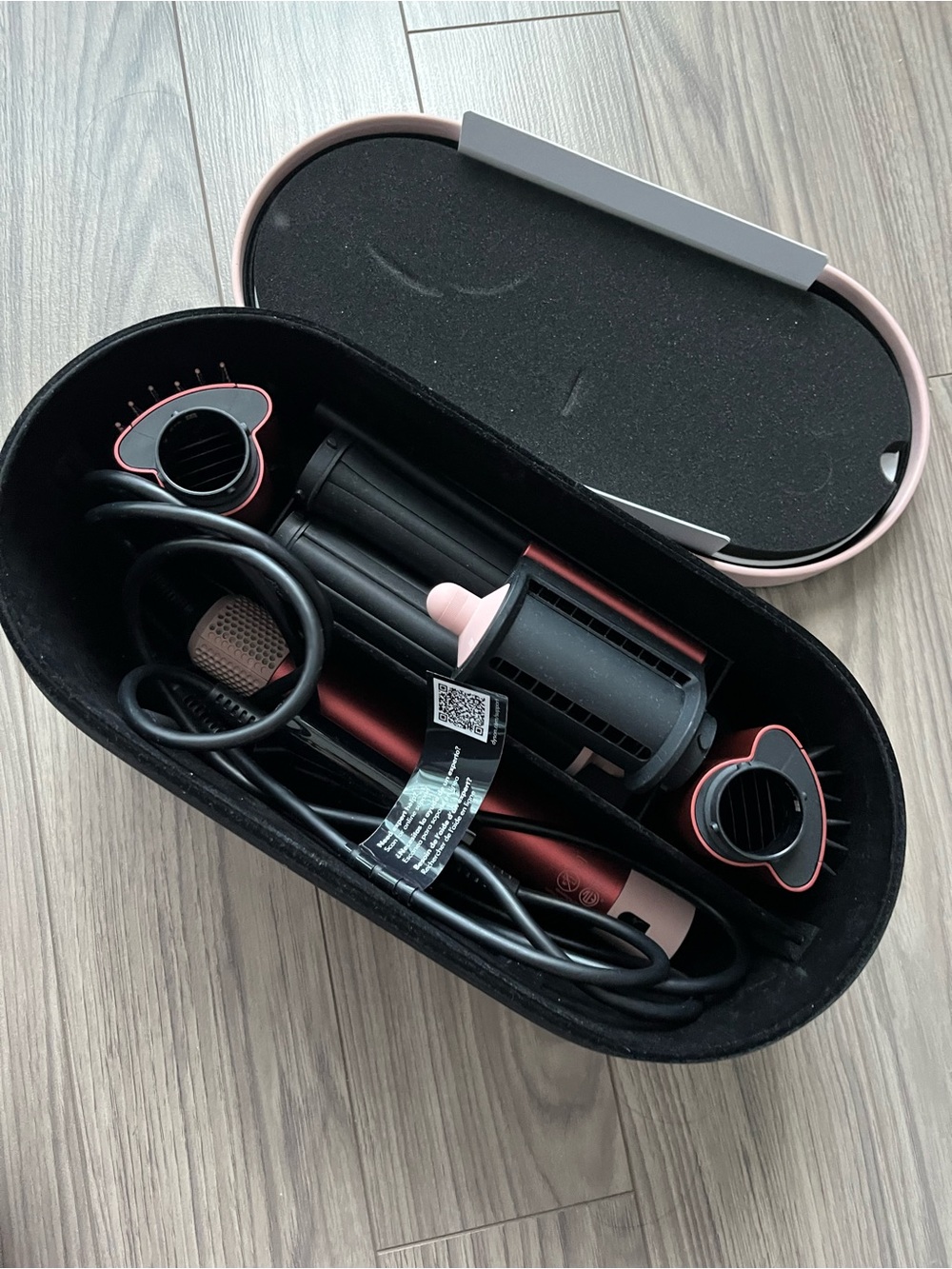 Dyson Women’s Hair Multi-Tool in Pink and Rose Gold - Picture 4 of 5